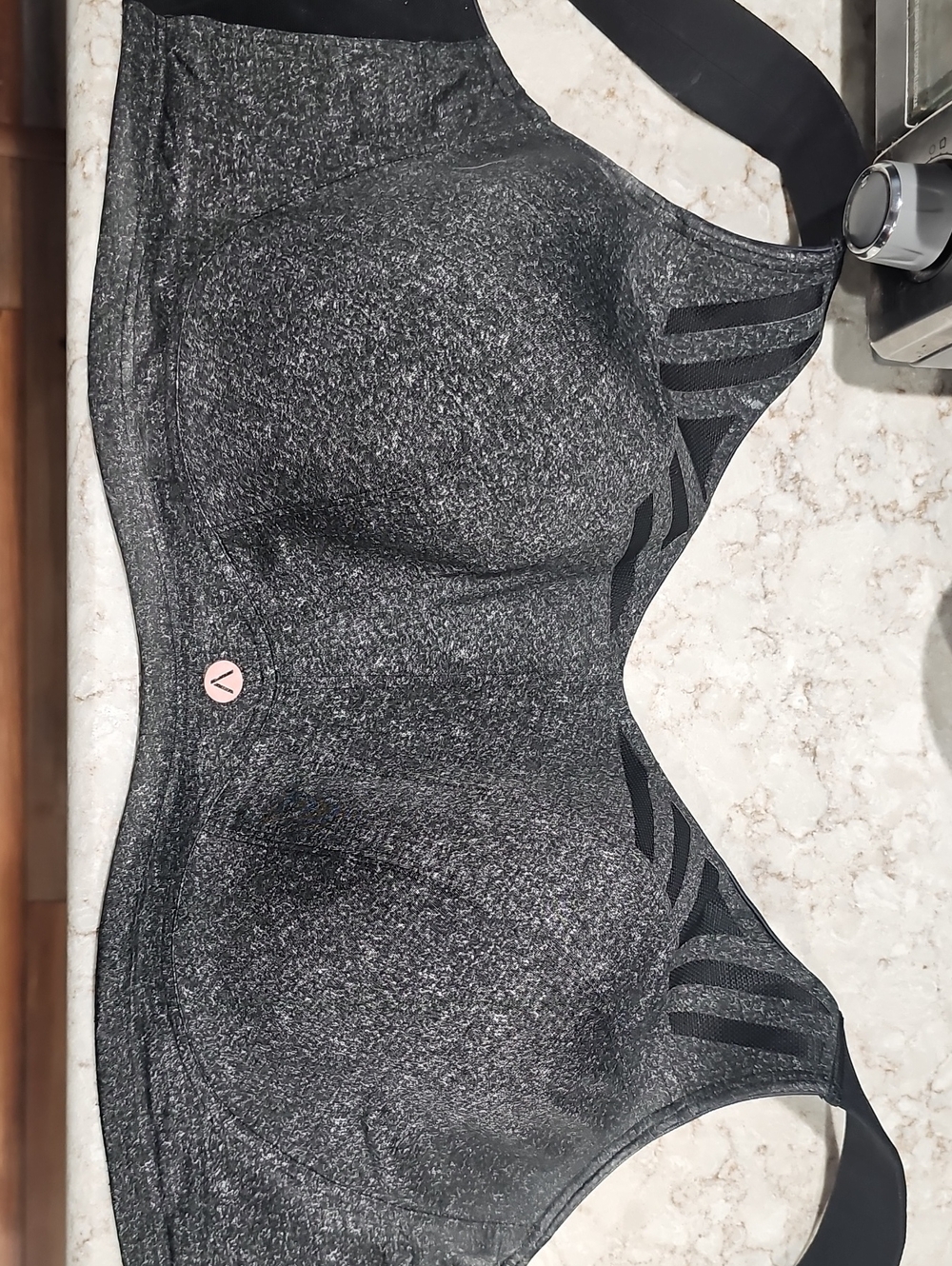 Livi Cacique Gray Seamless High-Impact Sports Bra with Strappy Sides Size 42 G